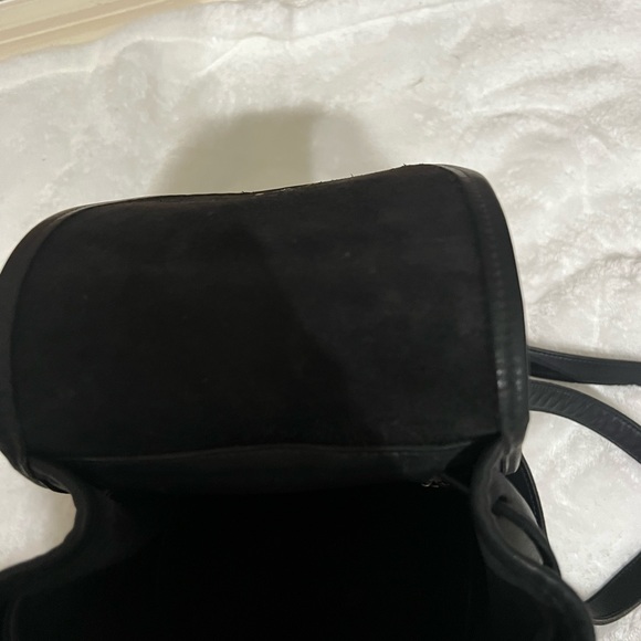 Vintage 90s COACH 9960 Leather Turnlock
Drawstring Mini Backpack Black main image 8